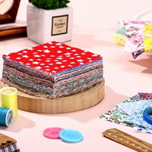 300 Pieces 4 x 4 Inches Cotton Fabric Bundle Precut Patchwork Fabrics Fat Squares Fabric Scraps Cotton Quilting Printed Floral Fabric Patchwork for DIY Craft Sewing Clothing