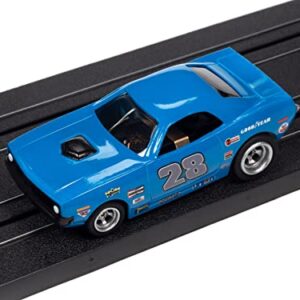 Auto World CrossTrax Road Course 9' Slot Car Race Set