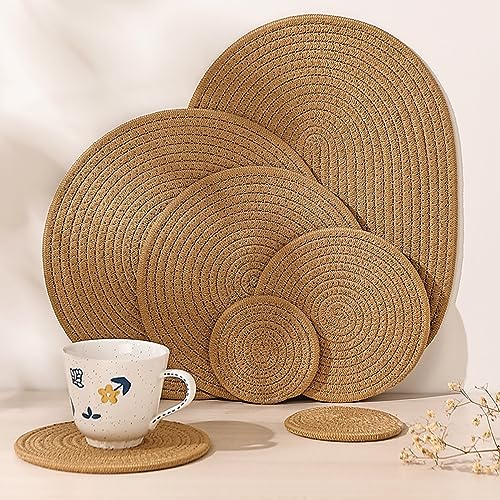 Kosmeey 4 Pack Oval Woven Placemats, Jute Woven Plate Chargers Rattan Woven Placemats 12x16 inches Wicker Placemats Farmhouse Boho Braided Heat Resistant Outdoor Placemats Patio Tablemats for Dinning