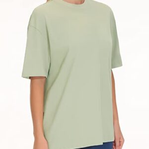 THE GYM PEOPLE Women's Oversized T Shirts Summer Casual Crewneck Short Sleeve Cotton Basic Tee Tops Light Green