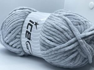 grey velvet chenille yarn - bulky 100 gram (3.53 ounces) 100 meters (109 yards)