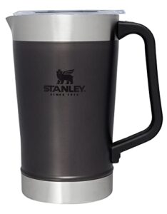 stanley stay-chill classic pitcher 64oz charcoal glow
