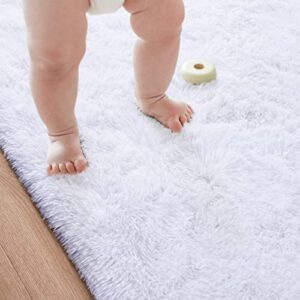 Przemy 5 x 8 Feet Large Living Room Rug, Soft Fluffy Shaggy Area Rugs for Bedroom, White Plush Throw Rug Fuzzy Carpets for Kids Room Girls Boys Dorm Nursery Indoor Home Decor