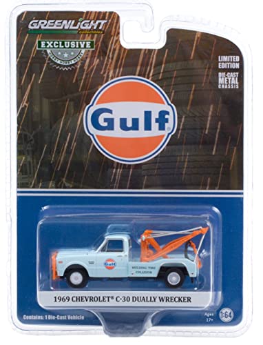 Greenlight 30275 1969 Chevy C-30 Dually Wrecker - Gulf Oil 'Welding Tire Collision' (Hobby Exclusive) 1/64 Scale Diecast