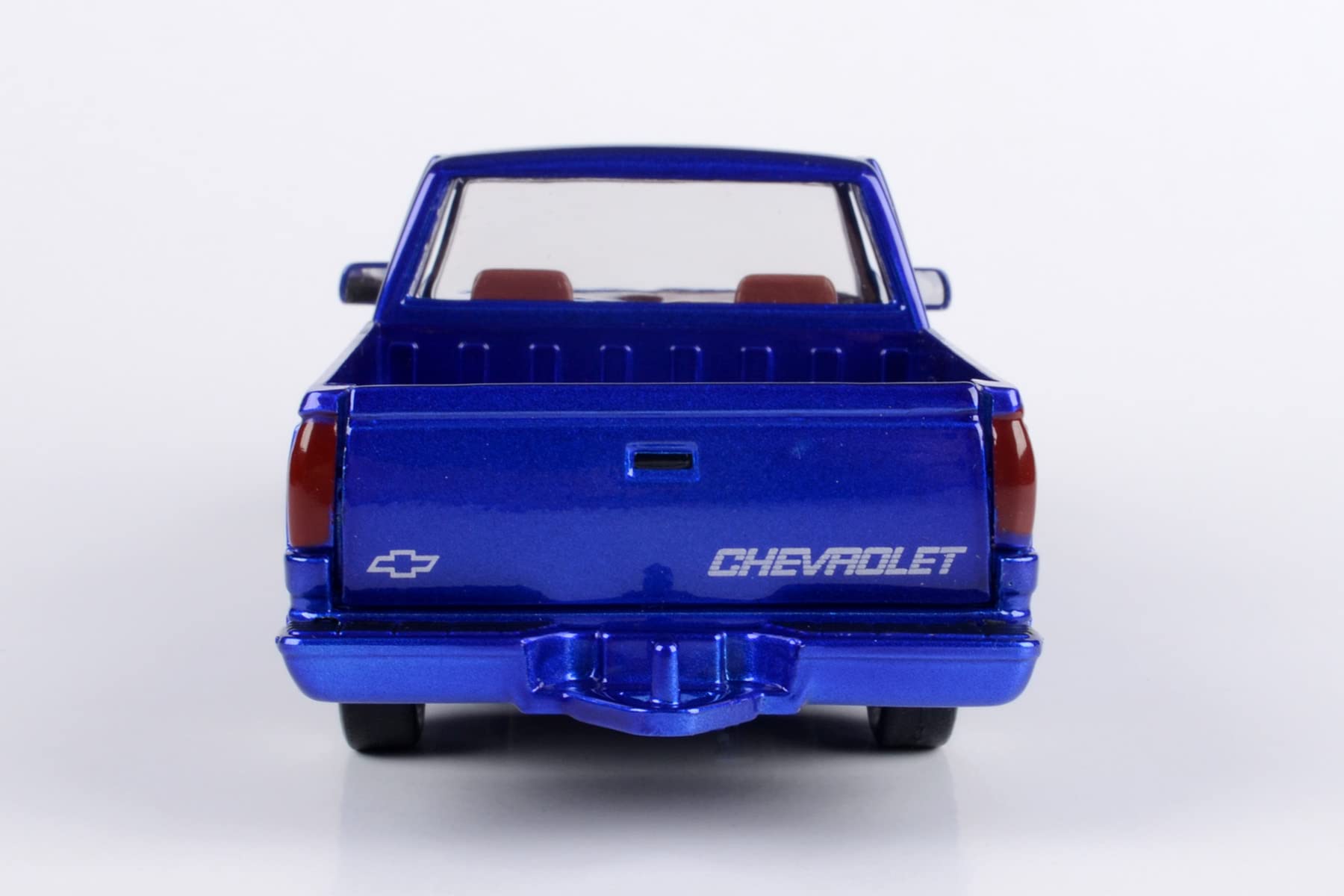 All Star Toys Motormax 1992 Chevy 454SS Pickup Lowrider Truck Candy Blue 1/24 Diecast Model Exclusive Get Low 79036