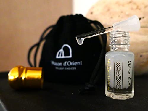 Maison d'Orient Vanilla Musk Perfume Oil in Arabian Bottle with Applicator and Pouch for Weddings, Parties, and Baby Showers