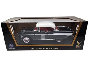 1957 chevy bel air hardtop black with white top and red interior 1/18 diecast model car by road signature 92109bk