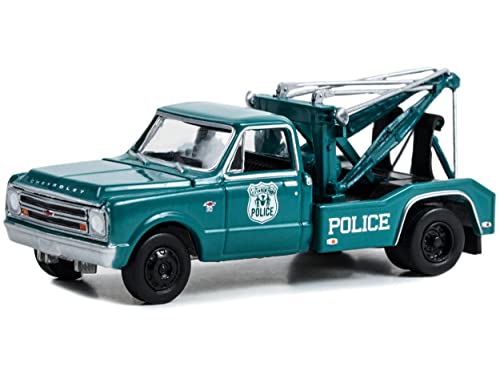 1967 Chevy C-30 Dually Wrecker Tow Truck Green NYPD New York City Police Department Dually Drivers 1/64 Diecast Model Car by Greenlight 46120 A