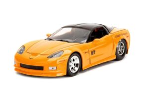 2006 chevy corvette z06, yellow - jada toys 34204/4-1/24 scale diecast model car