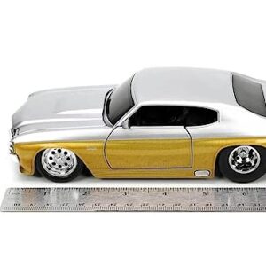 1970 Chevy Chevelle SS, Gold and Silver - Jada Toys 34116-1/24 Scale Diecast Model Car