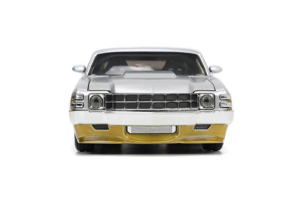 1970 Chevy Chevelle SS, Gold and Silver - Jada Toys 34116-1/24 Scale Diecast Model Car