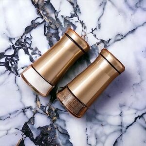 Elegant Copper Gold Salt and Pepper Shaker Set Adjustable Stainless Steel and Glass Modern Design Adjustable Top Makes it the ideal Spice and Seasoning Dispenser Kitchen Sugar and Cinnamon Shakers