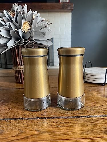 Elegant Copper Gold Salt and Pepper Shaker Set Adjustable Stainless Steel and Glass Modern Design Adjustable Top Makes it the ideal Spice and Seasoning Dispenser Kitchen Sugar and Cinnamon Shakers