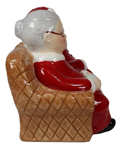 Ebros Gift North Pole Residence Mr And Mrs Santa Claus Sitting On Sofa Chair Christmas Couple Salt And Pepper Shakers Set Ceramic Figurines Party Kitchen Tabletop Collectible