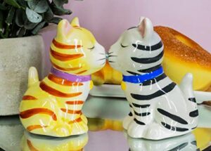 "home décor accents" kissing orange and gray striped tabby cats salt and pepper shakers set - home accents 33-kl1-500