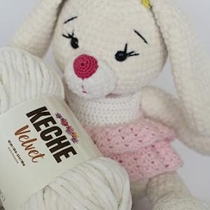 Keche Velvet Yarn for Crocheting, Soft Chenille Bulky Baby Blanket Amigurumi Yarn 100 gr (132 yds) - Hot Pink