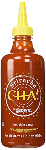 Texas Pete Sriracha Sauce CHA! 18oz with Moofin Golden SS Spoon, A Perfect Sriracha Hot Chili Sauce for all recipes, Our love for Siracha sauce lovers