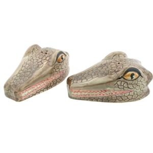 alligator salt and pepper shakers set, tabletop accessories, 3.5 inches