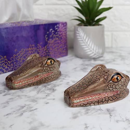 Alligator Salt and Pepper Shakers Set, Tabletop Accessories, 3.5 Inches