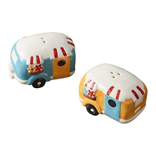 4 Piece Vintage Camper Kitchen Decor Bundle, 2 Tea Towels and Salt Pepper Shaker Set