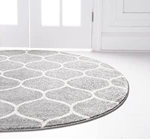 Rugs.com Lattice Frieze Collection Rug – 3' Round Light Gray Medium Rug Perfect for Kitchens, Dining Rooms