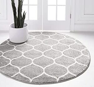 Rugs.com Lattice Frieze Collection Rug – 3' Round Light Gray Medium Rug Perfect for Kitchens, Dining Rooms