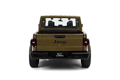 Just Trucks 1:24 2020 Jeep Gladiator Die-cast Car Brown with Tire Rack, Toys for Kids and Adults