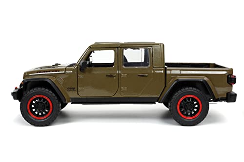 Just Trucks 1:24 2020 Jeep Gladiator Die-cast Car Brown with Tire Rack, Toys for Kids and Adults