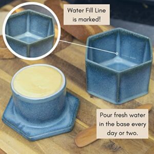 French Butter Crock w/Lid & Wood Spreading Knife - Blue Butter Keeper for Countertop - Modern Hexagon Shape Butter Keeper - Stoneware Butter Crock - Dishwasher, Oven & Microwave Safe Butter Storage