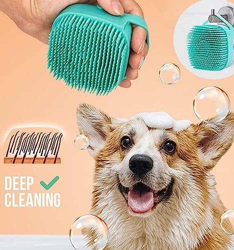 Bath brush for dogs or cats, with a shampoo dispenser tank, made of silicone, with soft bristles that provide a pleasant massage with deep cleaning for your pet