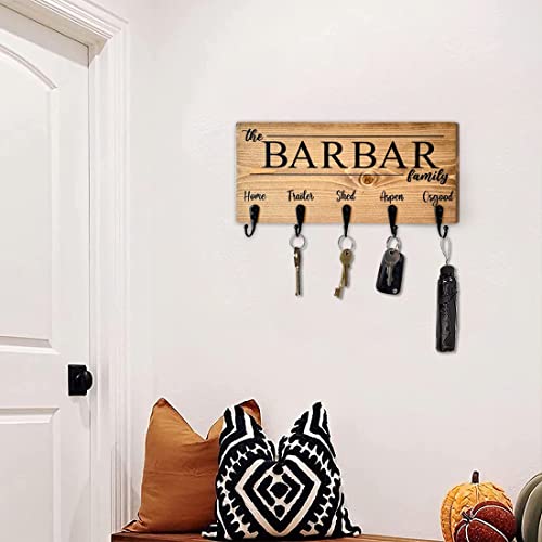 Personalized Family Name Key Holder for Wall Decorative Custom Wood Name Key Rack with 2-7 Metal Hook Customize Key Hanger Coat Rack Wedding Housewarming Gift New Home Décor (Family Key holde)