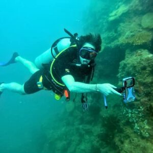 ProShot Dive - Underwater iPhone Housing Rated to 130ft/40m. Universal Waterproof iPhone Case, Compatible with All iPhones. Fits iPhone 6s - iPhone 14 Pro Max. Scuba Diving and Snorkeling iPhone Case.