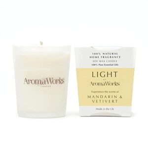 aromaworks light mandarin & vetivert candle | creates a calm enhancing atmosphere | provides a sense of happiness | naturally scented | 100% pure essential oils | 2.64 oz