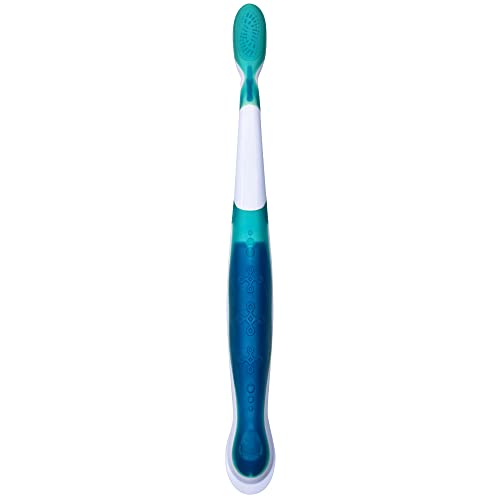 Oral-B Pro-Health Junior CrossAction Galaxy Toothbrush, Ages 6+, Soft (Colors Vary) - 1 Count
