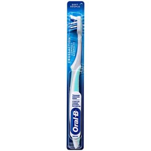 oral-b crossaction compact toothbrush, 23 soft (colors vary) - 1 count