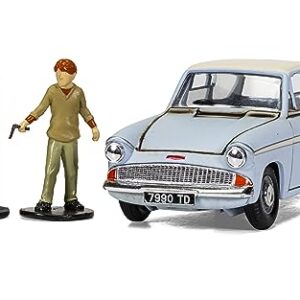 Corgi Harry Potter Flying Ford Anglia with Harry & Ron from The Chamber of Secrets 1:43 Diecast Display Model CC99725, Light Blue