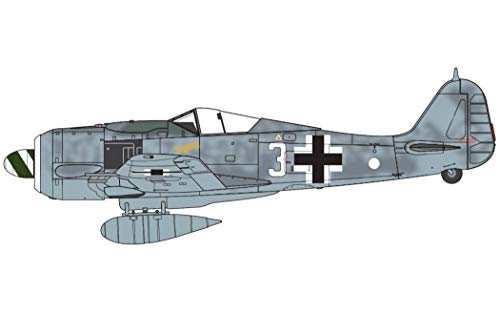 Airfix Focke-Wulf Fw190A-8 1:72 WWII Military Aviation Plastic Model Kit A01020A