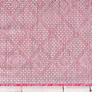 Unique Loom Outdoor Trellis Collection Area Rug - Tribal Trellis (4' 1" x 6' 1" Rectangle, Fuschia/ Gray)