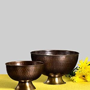 Serene Spaces Living Large Antique Style Hammered Copper Decorative Bowl, Rustic Home Accent Bowls for Flowers, Potpourri, Keys, For Coffee Table, Entryway Console, Measures 5" Tall & 8.25" Diameter