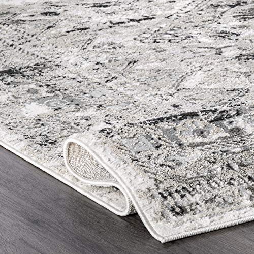 nuLOOM Madisson Vintage Faded Medallion Area Rug, 5x8, Silver