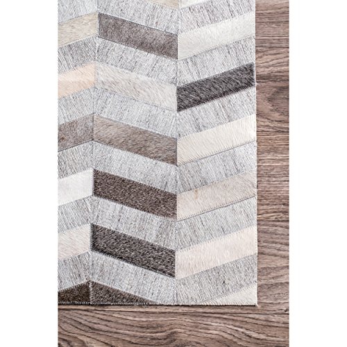 nuLOOM Cece Contemporary Cowhide Area Rug, 6' Square, Silver