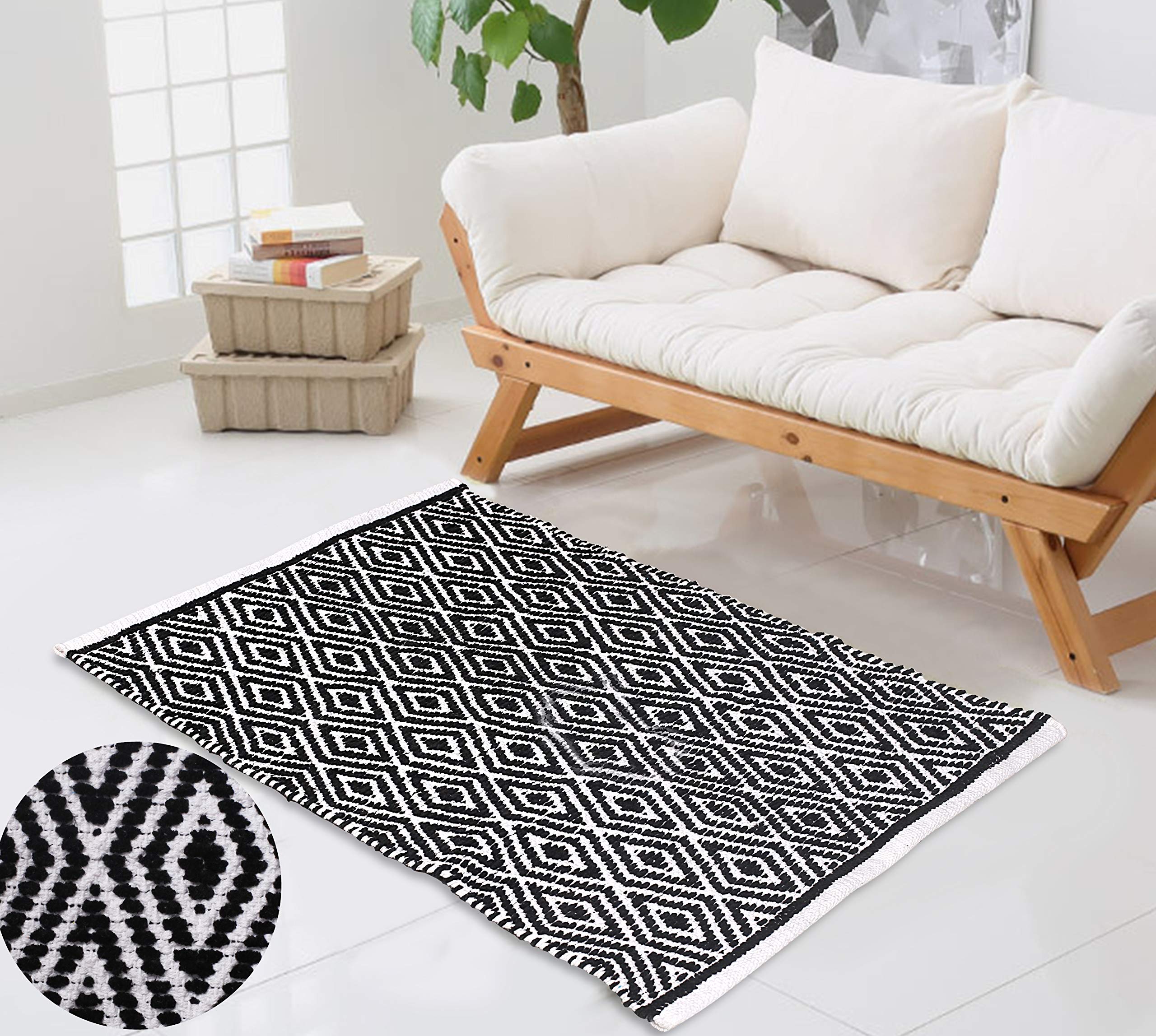 THE BEER VALLEY Cotton Diamond Rug 21x34 Inches - Black, Reversible Machine Washable Accent Rugs for Bedroom, Kitchen, Entryway, Bathroom