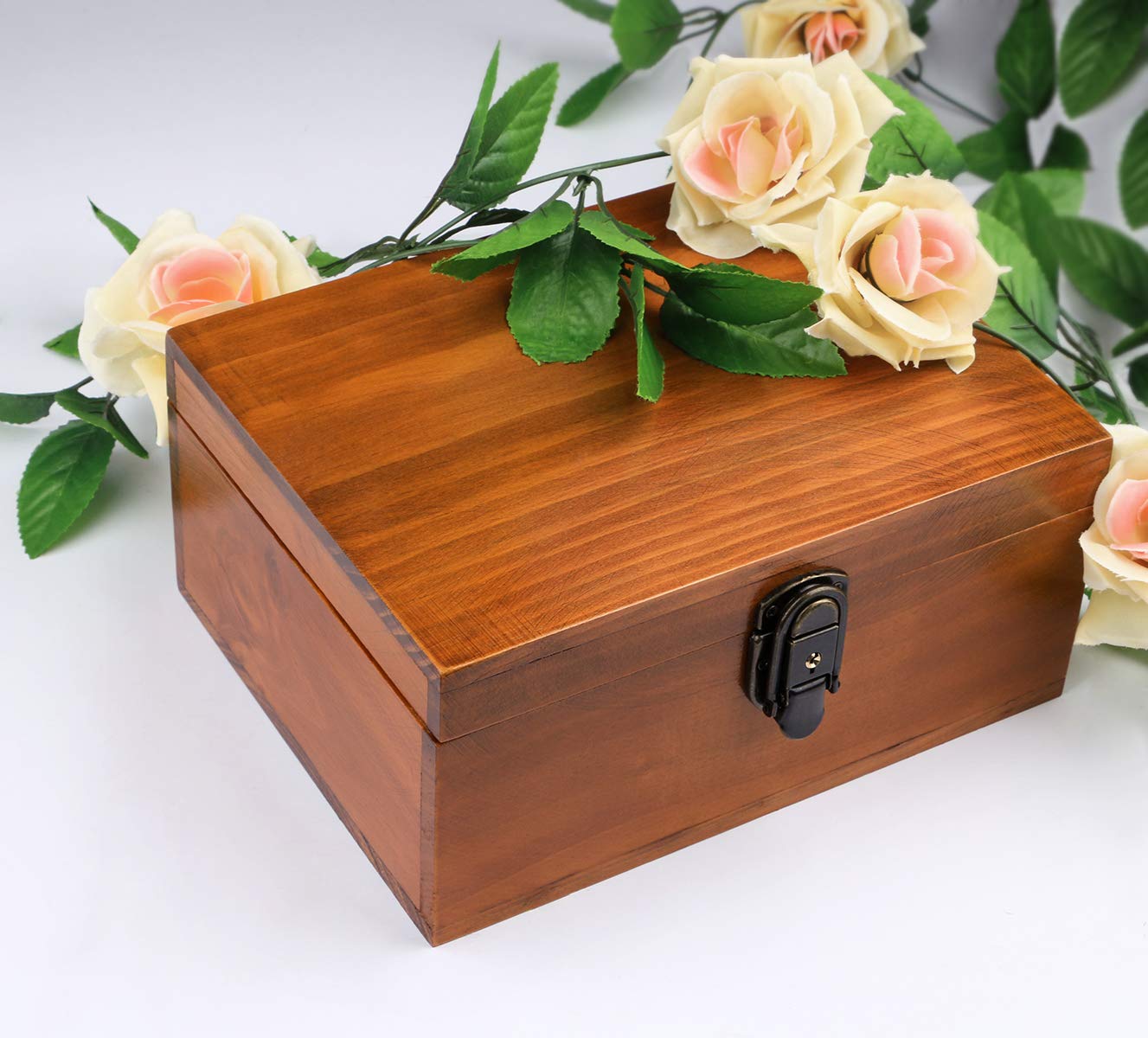 Wooden Keepsake Box, Dedoot Decorative Wooden Box Vintage Handmade Craft Large Wood Box with Lock and Key for Jewelry Gift Storage Box and Home Decor, Brown, 9.3x7.6x4.5 Inch