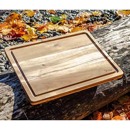 Large Acacia Wood Cutting Board Non Slip with Juicegroove, Wooden Chopping Board for Kitchen Countertop, 16x12 inches, by Shay (With Rubber Feet, 16x12)