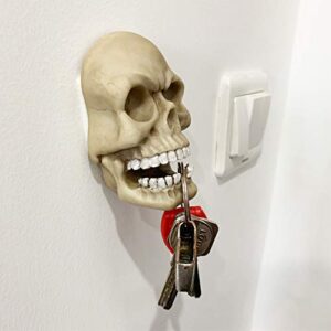 PANEY Skull Sculpture Key Storage Hook, Skeleton Key Holder Wall Mounted Hooks, Key Stand for Home Wall Decoration Funny Gift