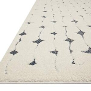 Loloi II Hagen Collection HAG-04 White/Navy 2'-7" x 4' Accent Rug