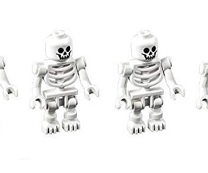 LEGO Pirates of The Caribbean Minifigure - Skeletons (4 Pack) with Halloween Stand