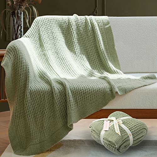 Amélie Home Sage Green Waffle Honeycomb Knit Throw Blanket with Ruffled Fringe, Lightweight Soft Cozy Chunky Wool Modern Farmhouse Checkered Knitted Throw Blankets for Couch Bed Sofa, 50'' x 60''