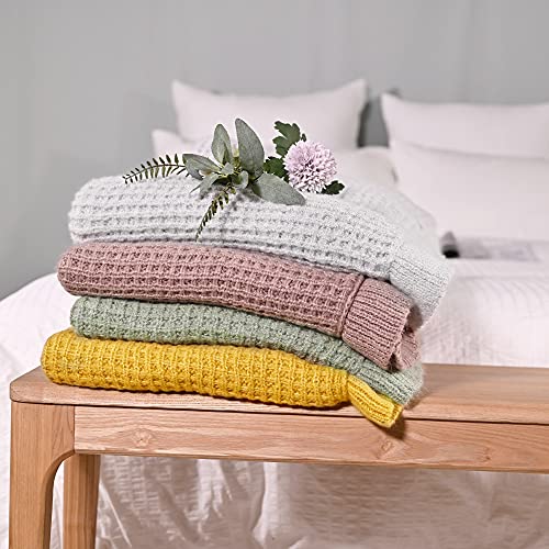 Amélie Home Sage Green Waffle Honeycomb Knit Throw Blanket with Ruffled Fringe, Lightweight Soft Cozy Chunky Wool Modern Farmhouse Checkered Knitted Throw Blankets for Couch Bed Sofa, 50'' x 60''