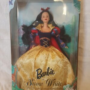 Barbie Collectibles Doll As Snow White